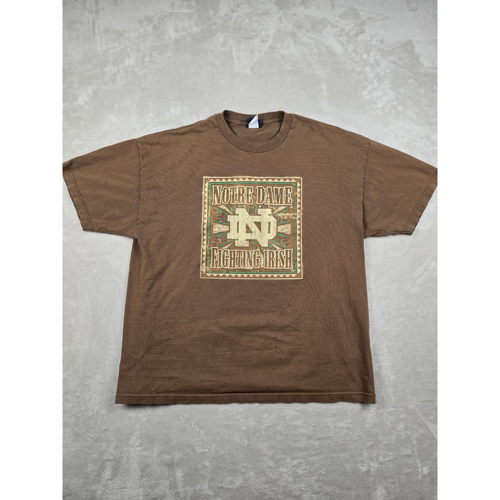 Vintage Champs Sports Notre Dame Fighting Irish T-Shirt Mens XL/2XL Brown *Read